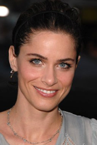 Amanda Peet