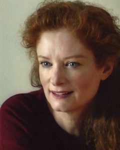 Headshot of Actor Lisa Pelikan